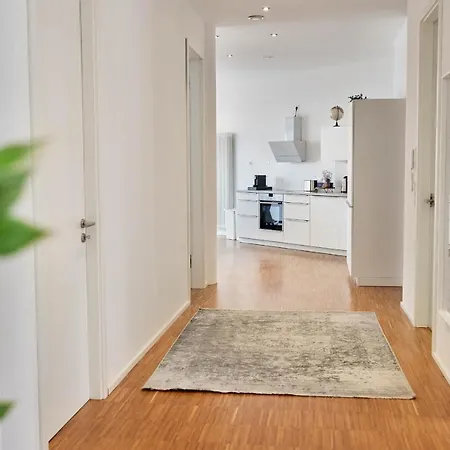 Design Apartment, Modern, Ebenerdig, Lage Lejlighed Weinheim