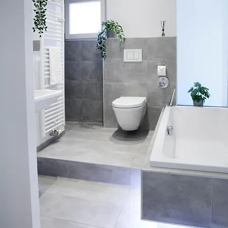 Niro I Design Apartment, Modern, Ebenerdig Apartament